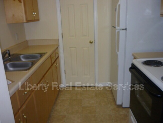 Photo - 135 Rolland St Unidad Apt 27