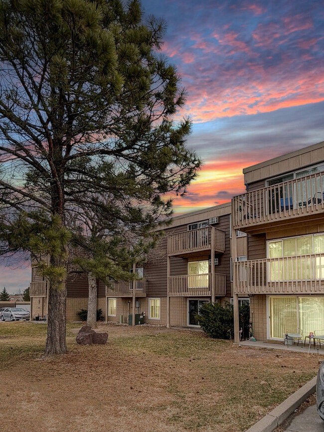 Exterior - The Place at Hainesway