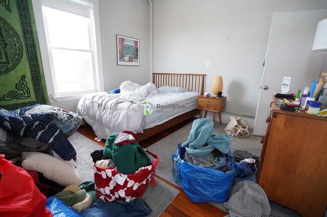 Photo - 172 Bigelow St