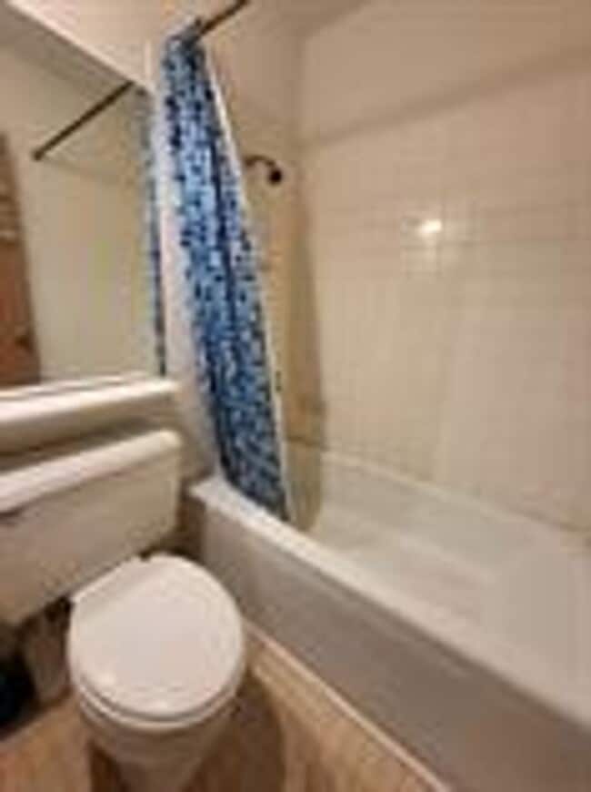 Photo - 326 N Main St
