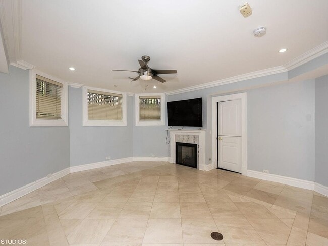 Photo - 1201 N Astor St Unit G