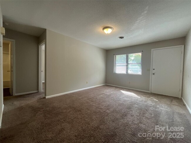 Photo - 201 Arthur Dr