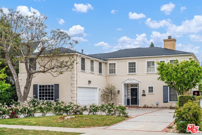 Building Photo - 234 S Roxbury Dr Rental