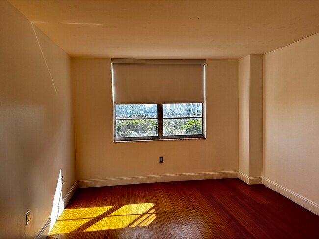 Photo - 2851 NE 183rd St Unit 1007