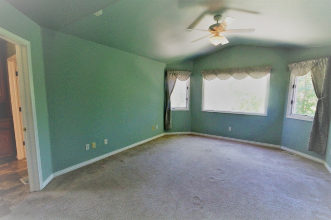 Photo - 6236 Buchanan St