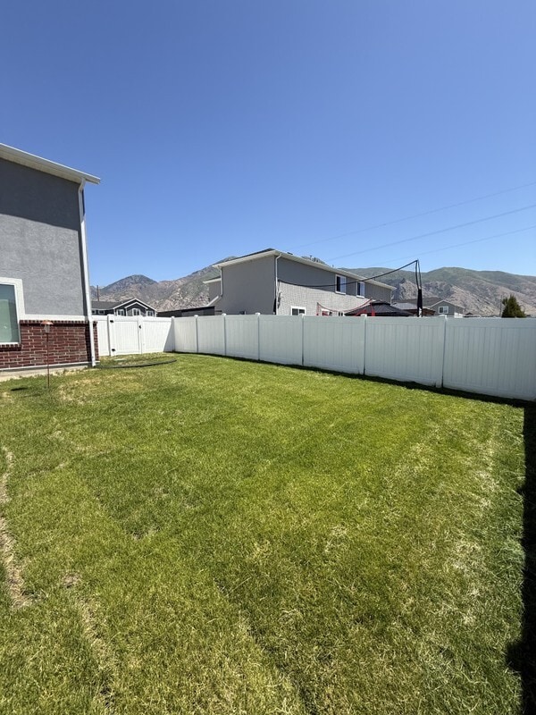 Photo - 1431 W 500 N