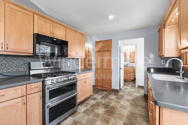 Photo - South Hill Charm