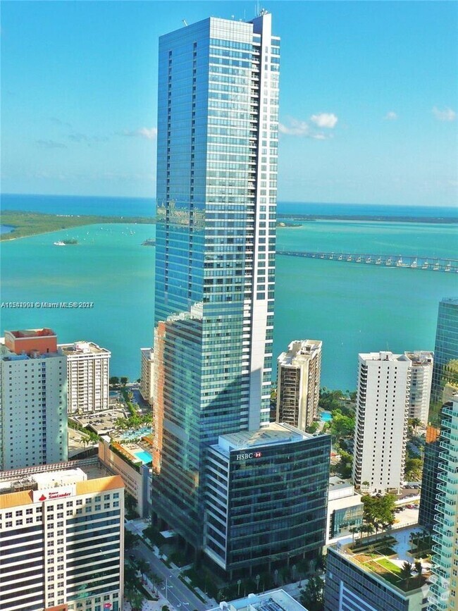 Building Photo - 1435 Brickell Ave Unit 1435 Brickell Ave # 33-07 (A11542993) Rental