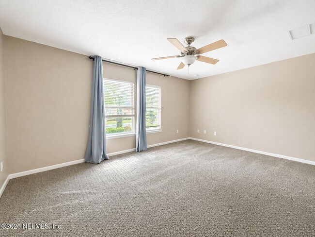 Photo - 253 E Pisa Pl