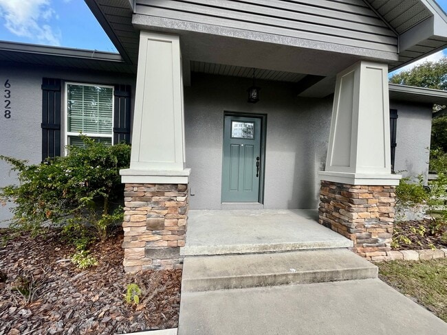 Photo - Cozy Country Home!