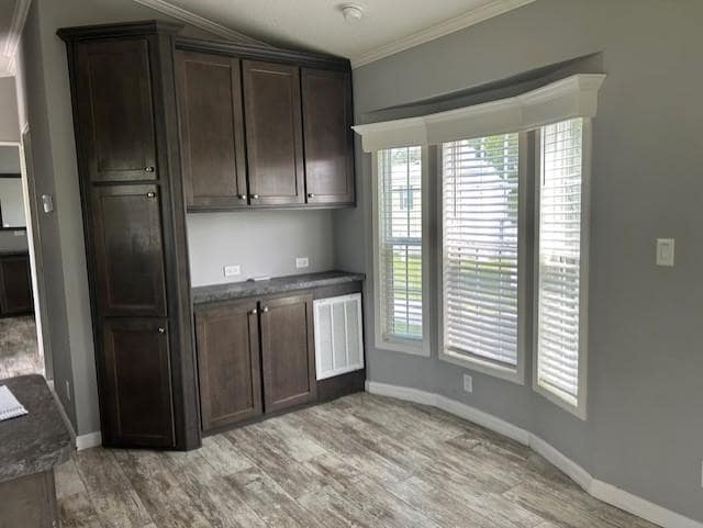 Photo - 6941 MacDonald Ct