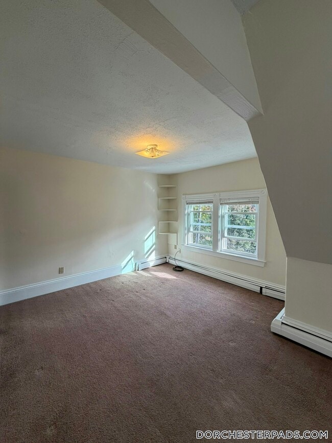 Photo - 393 Adams St Unit 3