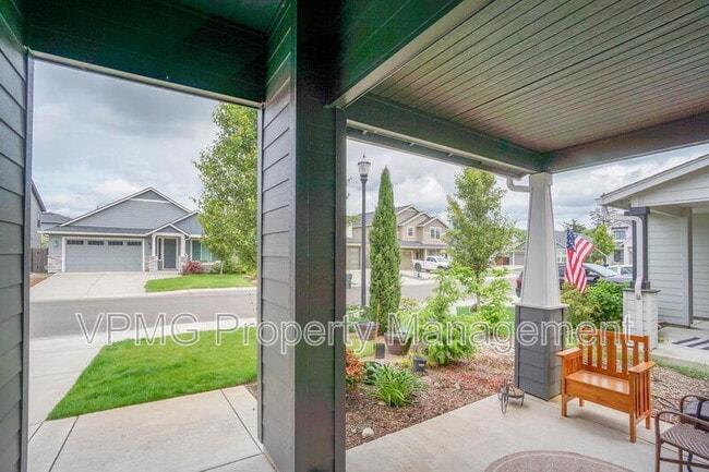 Photo - 16709 NE 95th St