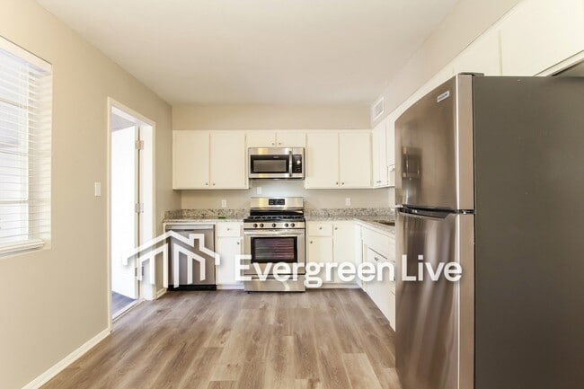 Photo - 3308 W Cactus Wren Dr