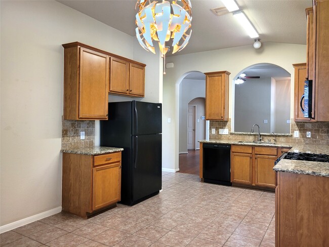 Photo - 6042 Starbrook Creek Dr