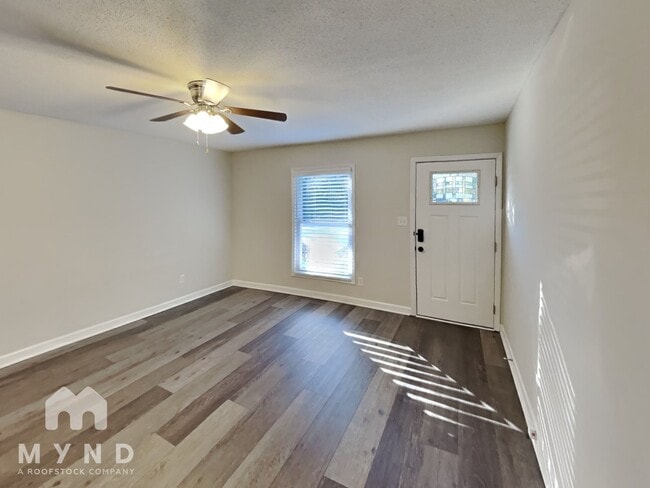 Photo - 8539 Sharonbrook Dr