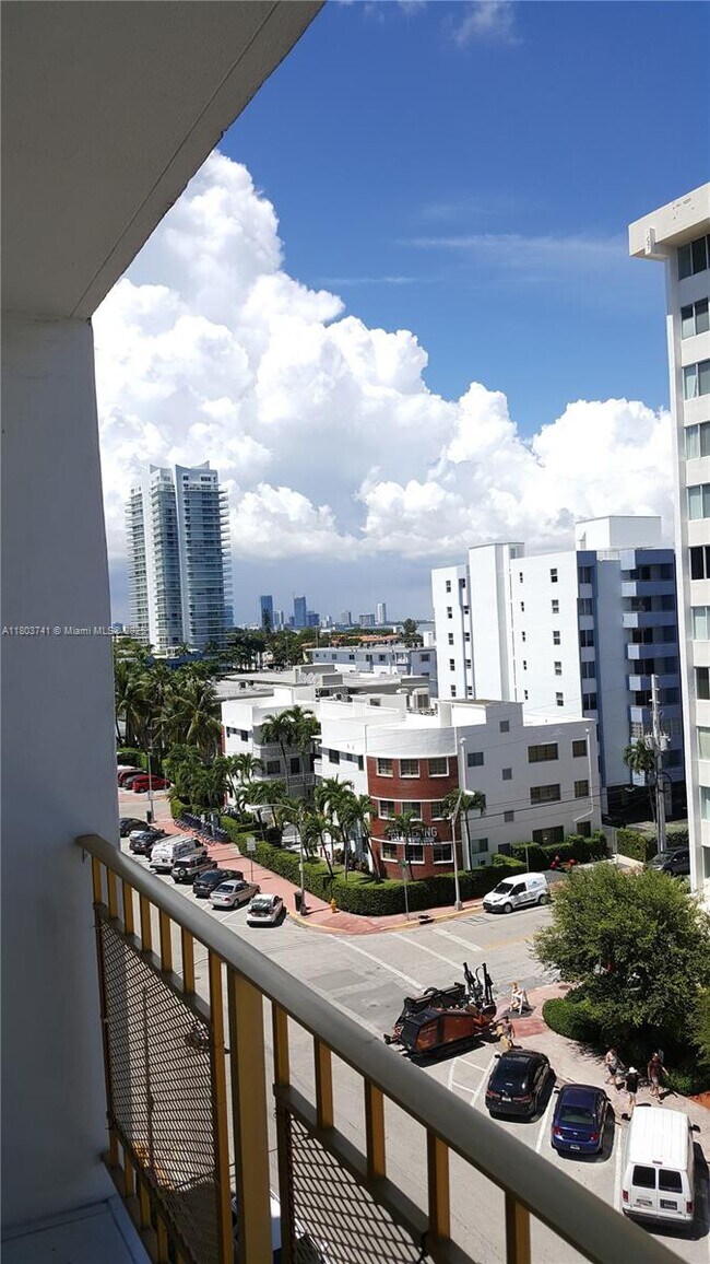 Photo - 1340 Lincoln Rd Condo Unit 706