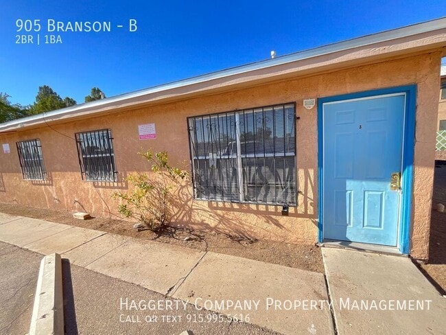 Building Photo - 905 Branson-B Unit B