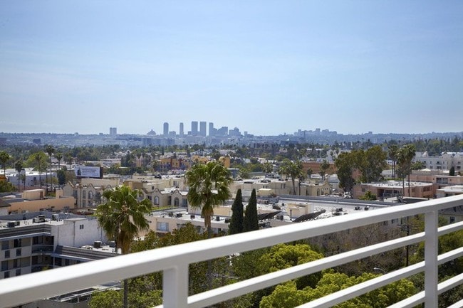 The Avenue Hollywood apartments — community photo