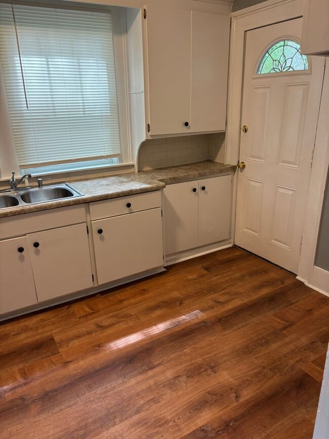 Photo - 1405/1407 Virginia Street Unidad 1405