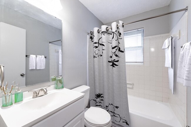 Maplewood II Apartments