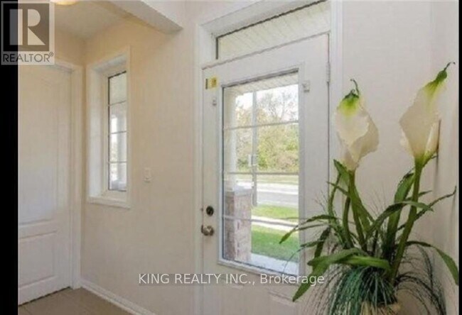 Photo - 74 Veterans Drive