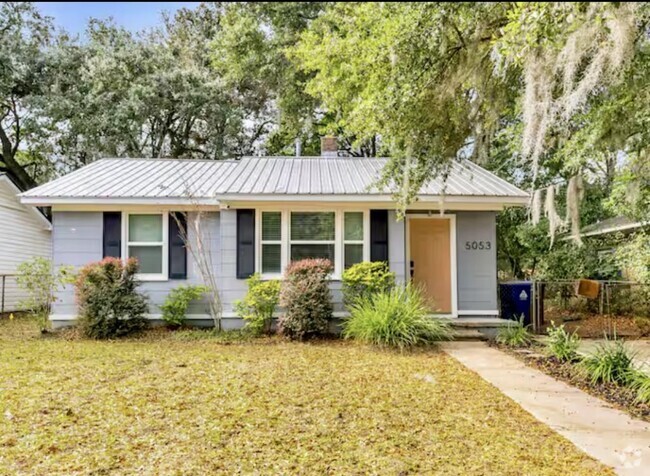 Building Photo - 5053 Walker St Rental