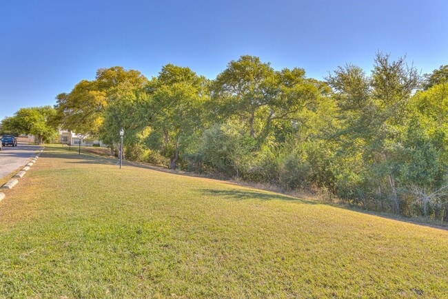 Photo - 1908 Leslie Dr