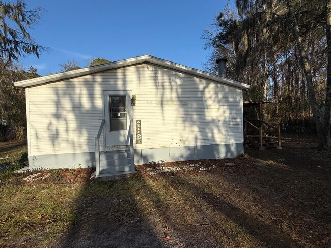 Photo - 503 Maple Ave