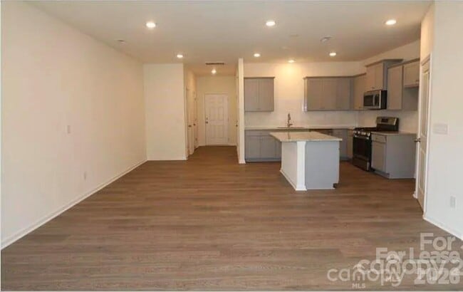 Photo - 2804 Trinity St