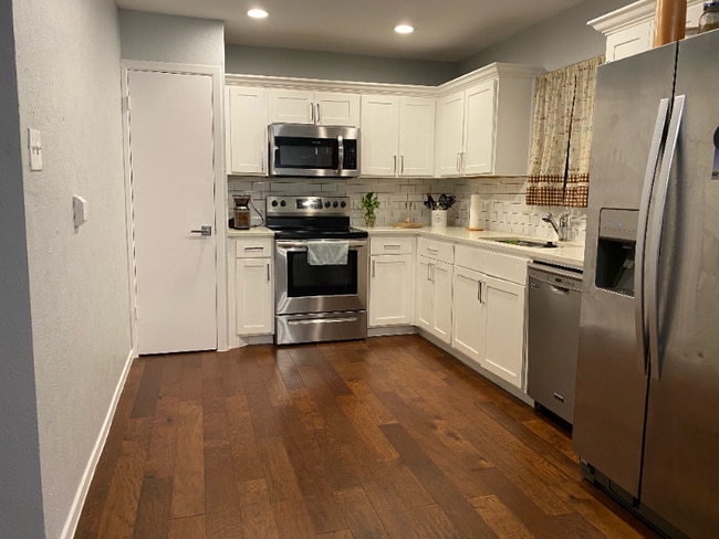 Photo - 3617 Westview Ln