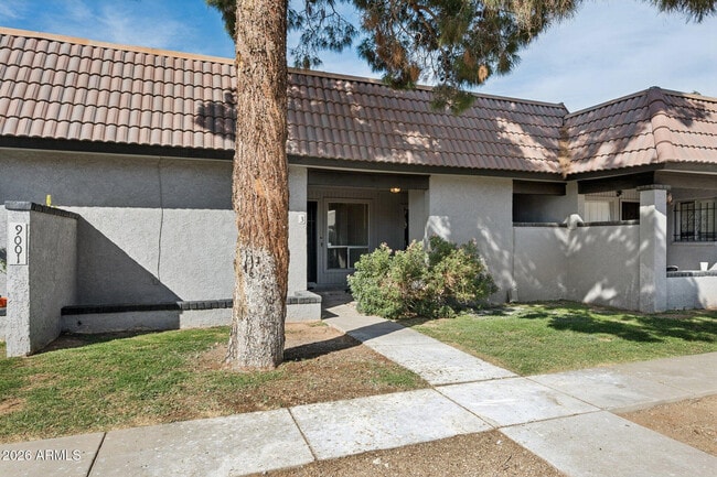 Photo - 9001 W Elm St