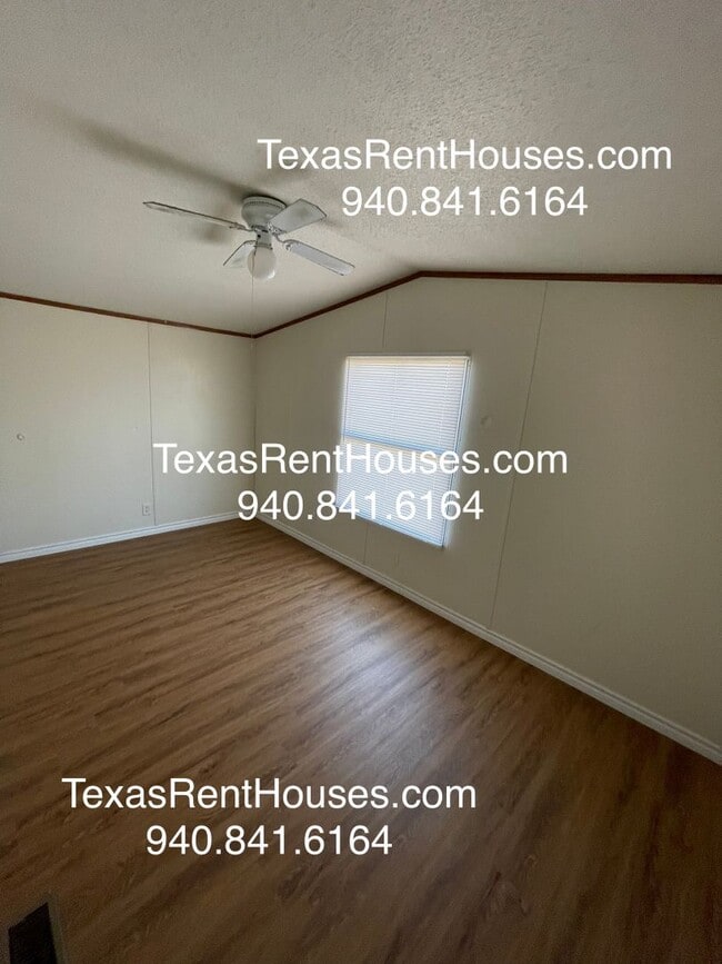 Photo - Beautiful Home - Walking Distance to Lamar
