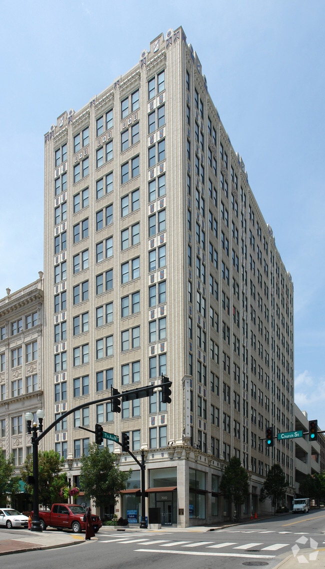 Photo - Bennie Dillon