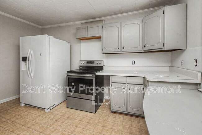 Photo - 4106 Lexwin Ave