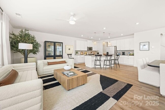 Photo - 3308 Glade Dr