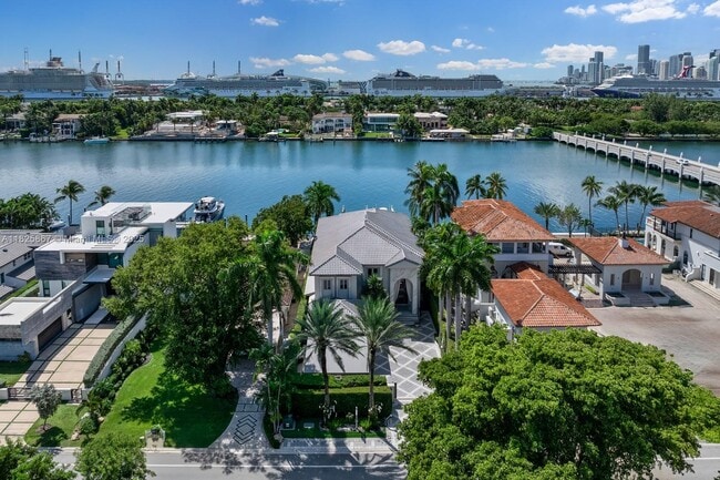 Photo - 176 S Hibiscus Dr