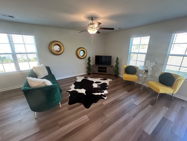 Photo - 2769 Prince Charles Ct