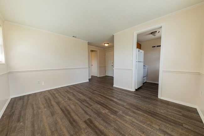 Photo - 907 Lake Jessie Dr Unit A