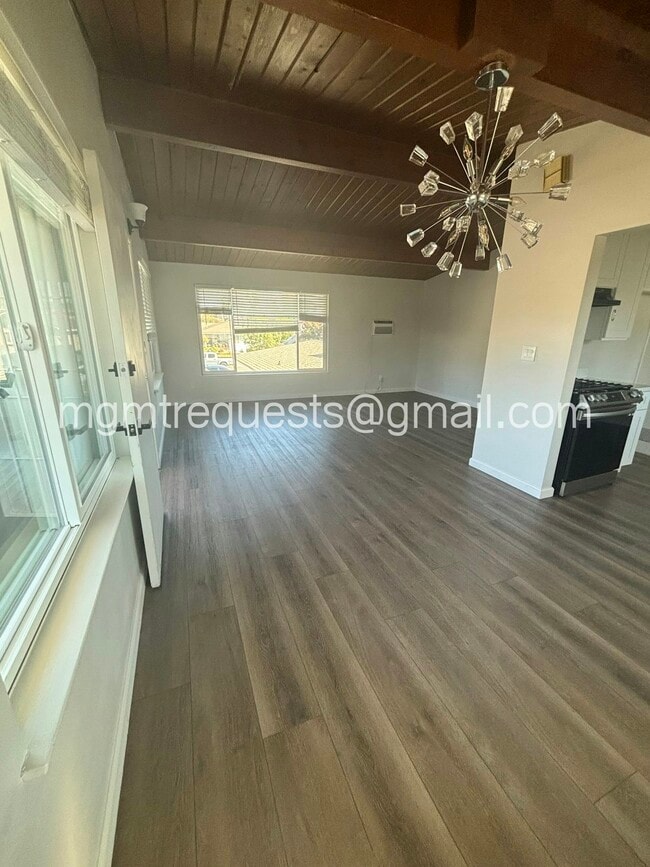 Photo - 622 Pine Ave Unit 626