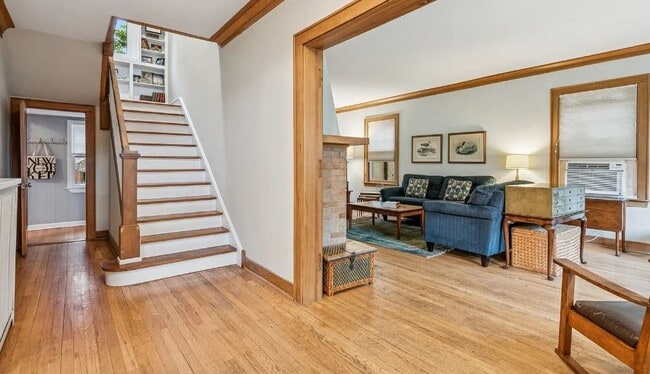 Photo - 820 N Oak Park Ave