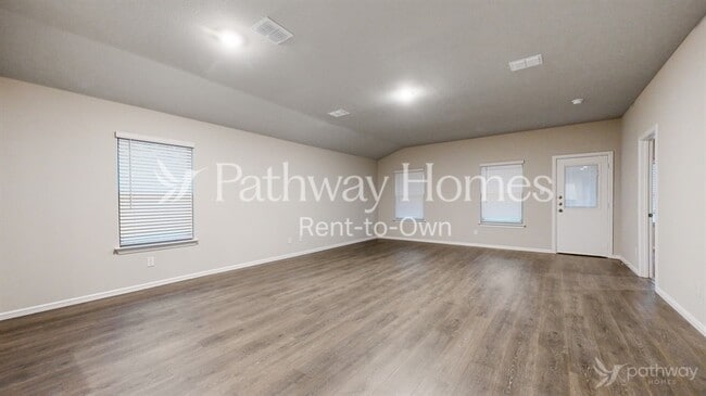 Photo - 1600 Vandemere Ct