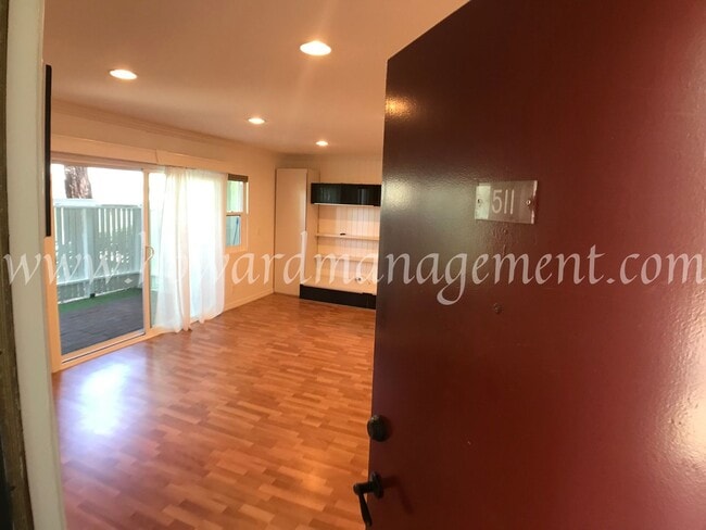 Photo - Beautiful lower condo with large patio in Tara Hills, a resort style living complex! Unidad 511