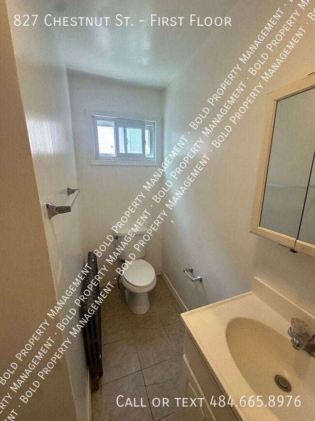 827 Chestnut St Unit First Floor