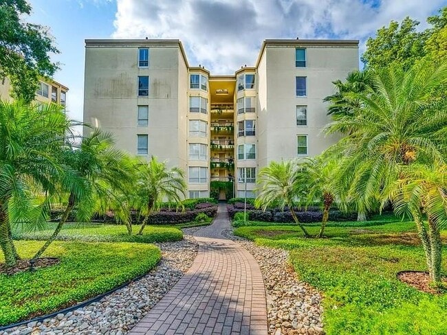 Building Photo - 206 Quayside Cir Unit 503