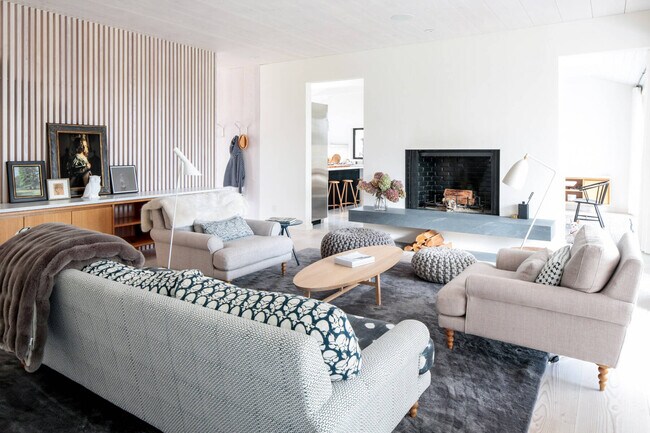 Photo - 195 Kings Point Rd