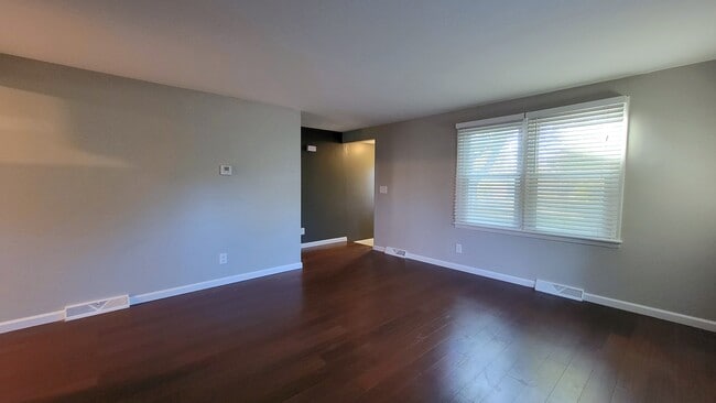 Photo - 141 Bennett Rd