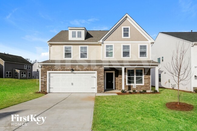 Building Photo - 557 Hillpark Ln
