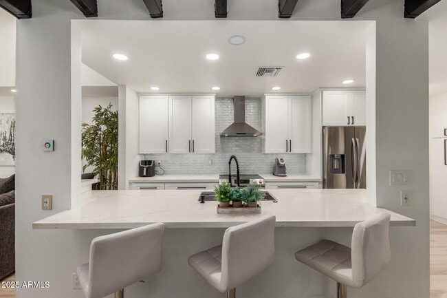 Photo - 2529 N Miller Rd