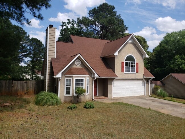 Photo - Charming Two-Story Home on a Corner Lot in Jonesboro